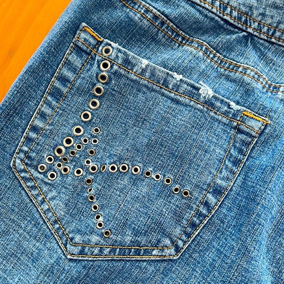 ARIZONA JEAN CO. | Women’s Blue Jeans High Rise Flare Size 13 - Picture 4 of 5